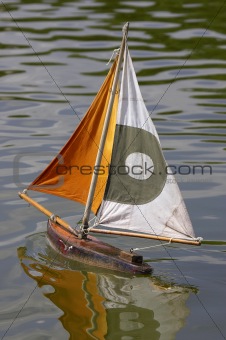Wooden sailing boat 
