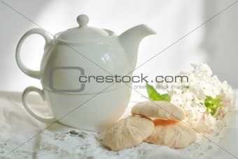 High tea in white