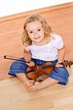 Little girl with violin