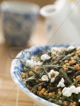 Green Tea Leaves with Brown Rice