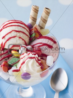 Trio of Ice Cream and Sweet Sundae