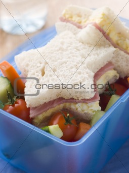 Star Shaped Egg Mayonnaise and Ham Sandwich with Crudities
