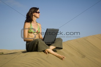 surfergirl on laptop