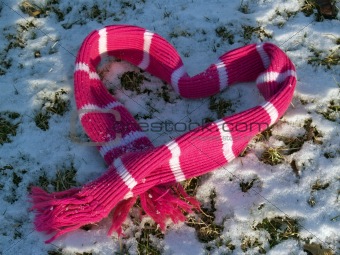 "Messages": Snowy Scarf in a Valentine Heart Shape