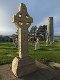 Clonmacnoise Celtic cross