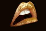 gold lips