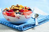 Yogurt with berries and granola