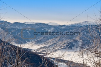 Chiki-Tamansky mountain pass and clear blue sky