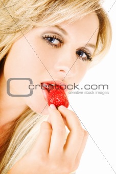 going to eat strawberry