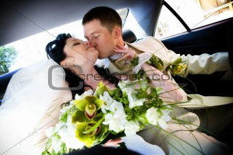 kiss in the car
