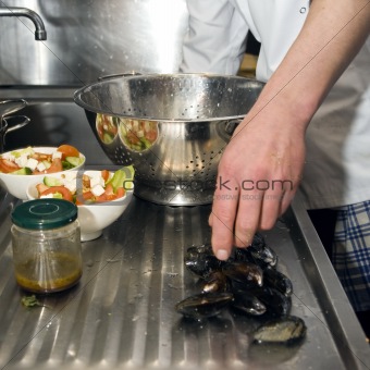 Selecting mussels