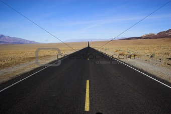 Desert road 
