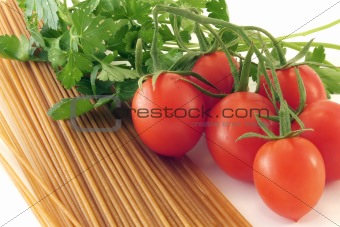 Spaghetti with tomatoes2