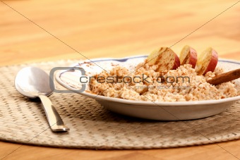Apple Cinnamon Porridge