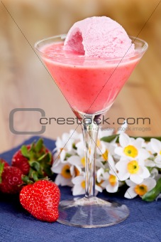 Strawberry Ice Cream Smoothie