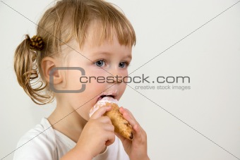child eating ice cream