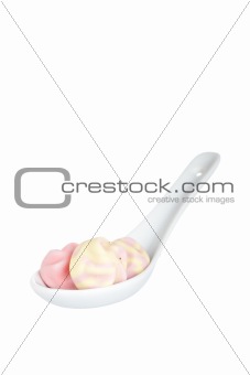 Marshmallows in the spoon