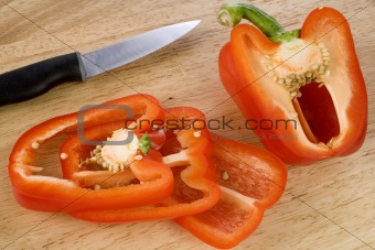Sliced pepper on chopping board