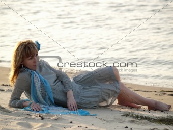 Lady on shore 