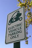 Priority parking sign for electric vehicles 