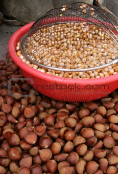 Roasted walnuts