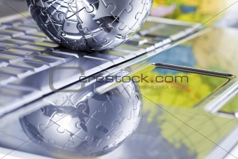 Notebook & puzzle earth globe