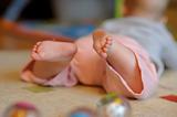 Little baby's feet