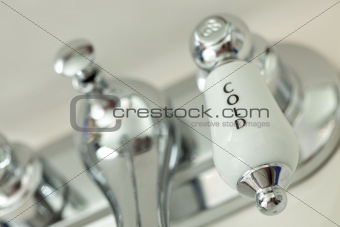 Abstract of Classic Chrome Sink Faucet
