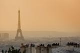 famous eiffel tower in the dusk