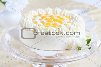 Yogurt cake with oranges