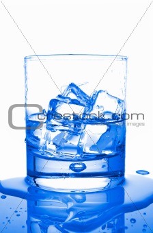 Water with ice cubes