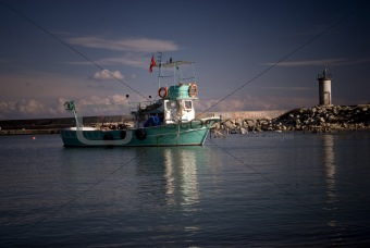 tekne:boot in fishing background,tekne:Boat,