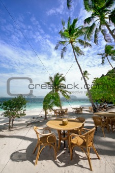 Beach dining