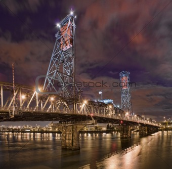 Night view of the Steel Bridge in Portland, Oregon