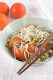chinese stir fried bean sprout with tomato