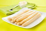 lots of tasty white asparagus