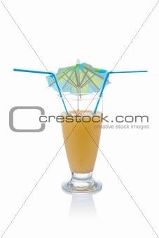 Vanilla milkshake with umbrella and straws