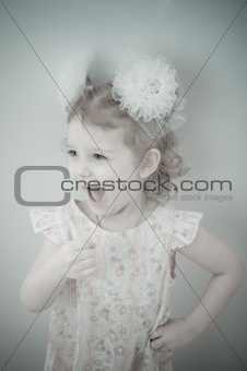 Picture of young smiling little girl