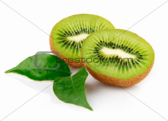 fresh kiwi fruit with green leaves