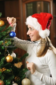 Decorating christmas tree