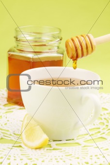 Honey tea with lemon