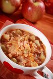 Red cabbage soup (sauerkraut)