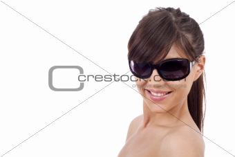 brunette with sunglasses 