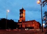 Rotes Rathaus at night in Berlin