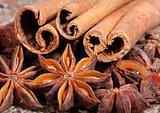 Star anise and cinnamon sticks