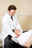 Chiropractor Relieves Neck Pain