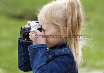 Little girl with the camera