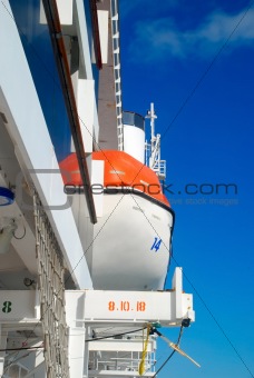 lifeboats on cruise ship