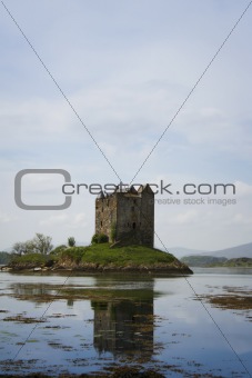 castle stalker loch linnhe scotland