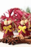 Spices with straw Christmas angels
